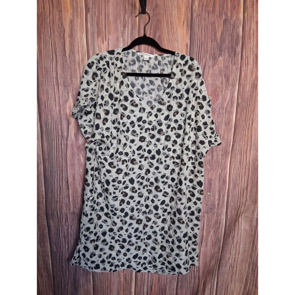 Kate laundry leopard print short cap sleeve v neck midi dress size medium